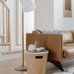 Umbra Woodrow Säilytysrahi, Luonnonväri -Veke Myymälä 1009760 668 insitu image 5