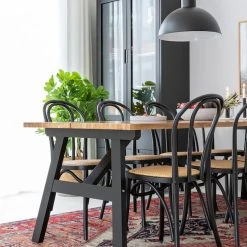Veke Tuohi-Wienberg 8-hengen Ruokailuryhmä Musta/lakattu Tammi -Veke Myymälä 240x95 tammi musta wienberg tuoi musta luonnonvari 3 web 1