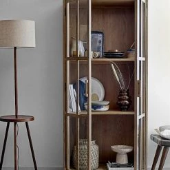 Bloomingville Angel Vitriini Ruskea Tammi 10 Bloomingville Angel Vitriini Ruskea Tammi -Veke Myymälä Bloomingville angel vitriini ruskea tammi