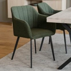 Rowico Bolton Tuoli Vihreä -Veke Myymälä Brooklyn matbord 119838 Brooklyn sideboard 108564 Bolton stol 119933 03