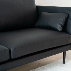 Veke Kajo 3-istuttava Sohva Musta Bonded-nahka, Mustat Jalat 10 Veke Kajo 3-istuttava Sohva Musta Bonded-nahka, Mustat Jalat -Veke Myymälä Kajo 3 istuttava sohva musta miljoossa 38