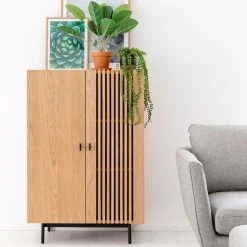 Veke Korte Kaappi Tammi/musta -Veke Myymälä Korte kaappi musta tammi 1 web