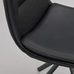 Rowico Lowell Pyörivä Tuoli Nahkaverhoiltu Musta 11 Rowico Lowell Pyörivä Tuoli Nahkaverhoiltu Musta -Veke Myymälä Rowico Lowell pyoriva tuoli nahkaverhoiltu musta 5