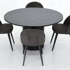 Veke Korpi-Louna 4-hengen Pyöreä Ruokailuryhmä Musta/antrasiitti Mustat Jalat -Veke Myymälä Veke Korpi Louna 4 hengen pyorea ruokailuryhma musta antrasiitti mustat jalat 4 2