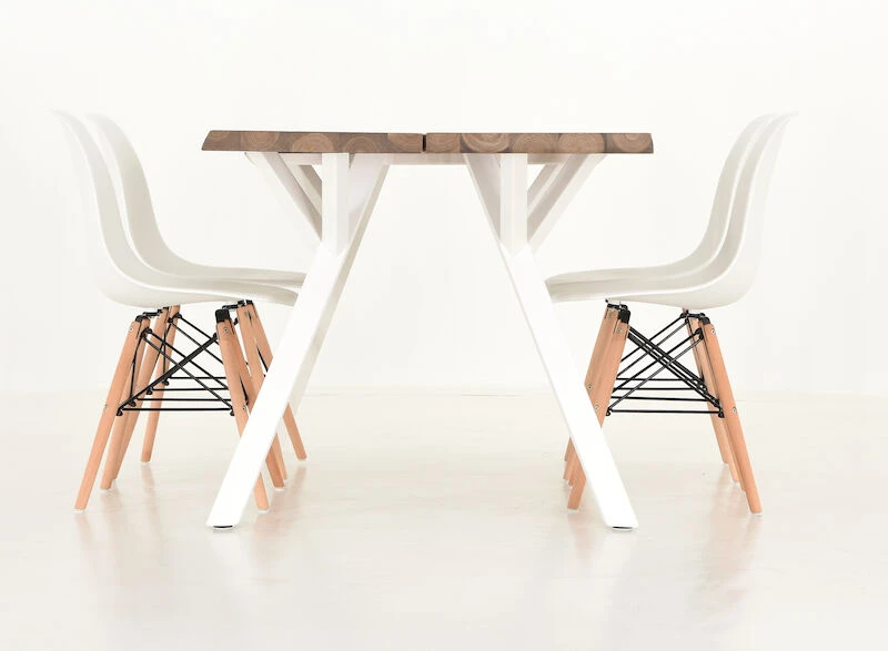 Veke Lana-Elea 4-hengen Ruokailuryhmä Antiikkipetsattu/valkoinen 3 Veke Lana-Elea 4-hengen Ruokailuryhmä Antiikkipetsattu/valkoinen