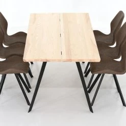 Veke Saarni-Punnus 6-hengen Ruokailuryhmä Saarni/musta/konjakki -Veke Myymälä Veke Saarni Punnus 6 hengen ruokailuryhma saarni musta konjakki 4 2