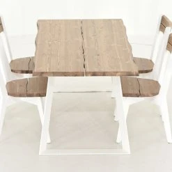 Veke Triangel-Lana 4-hengen Ruokailuryhmä, Antiikkipetsattu/valkoinen -Veke Myymälä Veke Triangel Lana ruokailuryhma 4 hengen antiikkipetsattu valkoinen 4 2