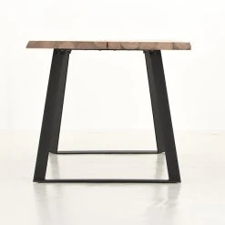 Veke Triangel Lankkupöytä 150x88 Cm Antiikkipetsattu/musta 11 Veke Triangel Lankkupöytä 150x88 Cm Antiikkipetsattu/musta -Veke Myymälä Veke Triangel lankkupoyta 150x88 cm antiikkipetsattu musta 4 0