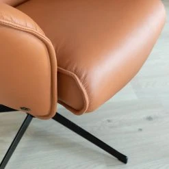 Veke Aava Mekanismituoli Konjakki 7011 Nahka, Musta Elegance Jalka -Veke Myymälä aava mekanismituoli konjakki web 9