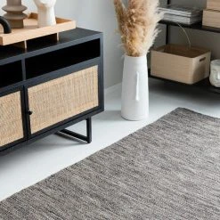 Veke Savanni Tv-taso 165 Musta/luonnonväri -Veke Myymälä askel villamatto antrasiitti 200x300cm 7