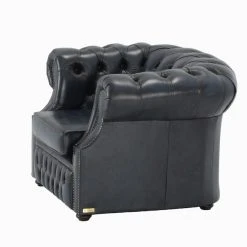 Veke Chesterfield Nojatuoli Sininen Rub-off Nahka, Wenge Jalat -Veke Myymälä chesterfield nojatuoli sininen rubb nahka 01