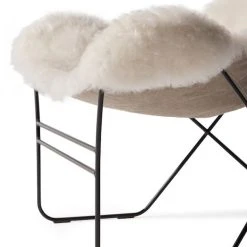 Cuero Design Valhalla Nojatuoli Valkoinen Lampaantalja/musta -Veke Myymälä cuero design valhalla shorn nojatuoli valkoinen lyhyt karva