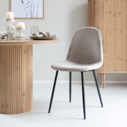 Veke Furia Tuoli Musta, Mustat Jalat 11 Veke Furia Tuoli Musta, Mustat Jalat -Veke Myymälä furia tuoli samettinen beige web 2