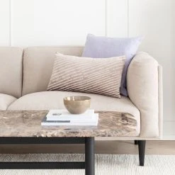 Veke Lampi Sohva 2,5-istuttava Hiekka Cinema 16, Jalka J-138 Musta -Veke Myymälä haiko koristetyyny taupe valkoinen 30x60cm web 6