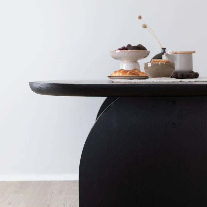 Veke Hermanni-Stockholm 6-hengen Ruokailuryhmä Hiili/musta 7 Veke Hermanni-Stockholm 6-hengen Ruokailuryhmä Hiili/musta - Image 5