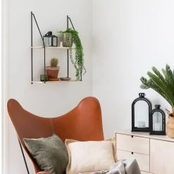 House Nordic Haag Seinähylly Musta/puu -Veke Myymälä house nordic haag seinahylly musta puu 1 web