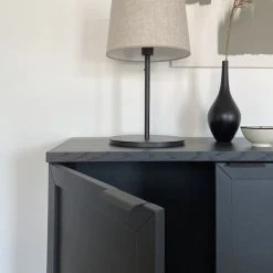 Veke Myymälä -Veke Myymälä rowico everett kaappi lasiovilla 95x41x105cm musta