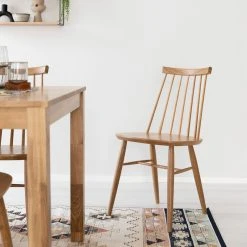 Veke Kaarna-Scandic 8-hengen Ruokailuryhmä Lakattu Tammi