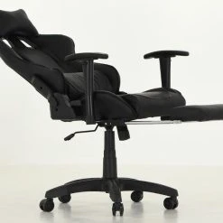 Veke Synkro Pelituoli Musta -Veke Myymälä synkro pelituoli musta 1