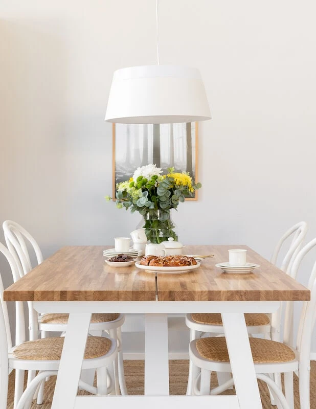 Veke Tuohi Lankkupöytä 150x95 Cm Lakattu Tammi/ Valkoinen 7 Veke Tuohi Lankkupöytä 150x95 Cm Lakattu Tammi/ Valkoinen - Image 5