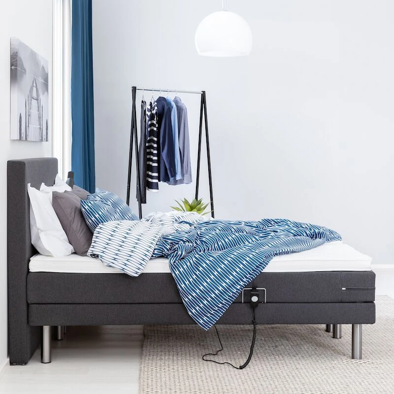 Unia 100 Moottorisänkypaketti 160x200 Cm, 5cm Prof Vm, Metallijalat 3 Unia 100 Moottorisänkypaketti 160x200 Cm, 5cm Prof Vm, Metallijalat