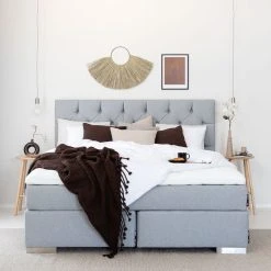 Unia Kulta Jenkkisänkypaketti 160x200 L HR35, Kulma Jaloilla, V.harmaa Fame 170 9 Unia Kulta Jenkkisänkypaketti 160x200 L HR35, Kulma Jaloilla, V.harmaa Fame 170 -Veke Myymälä unia kulta jenkkisankypaketti 180 vaaleanharmaa kulmajaloilla web 5 6